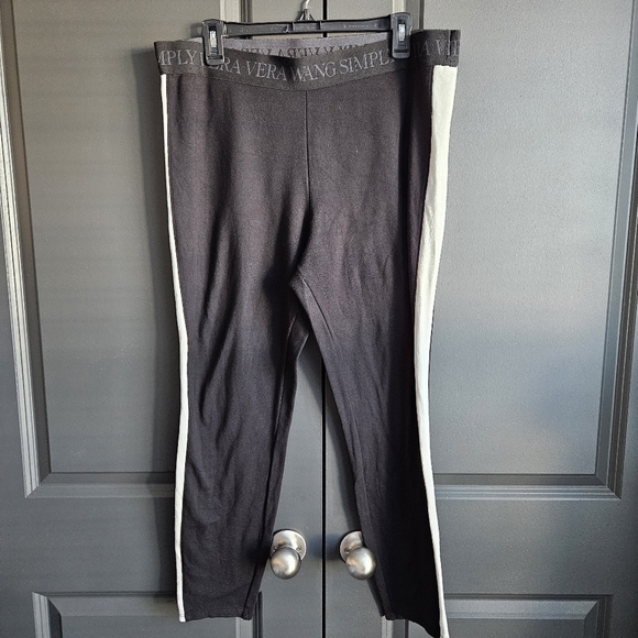 Vera Wang Black w/ White Stripe Leggings Sz XL - Picture 1 of 5